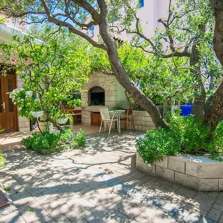 Baskovic Apartment